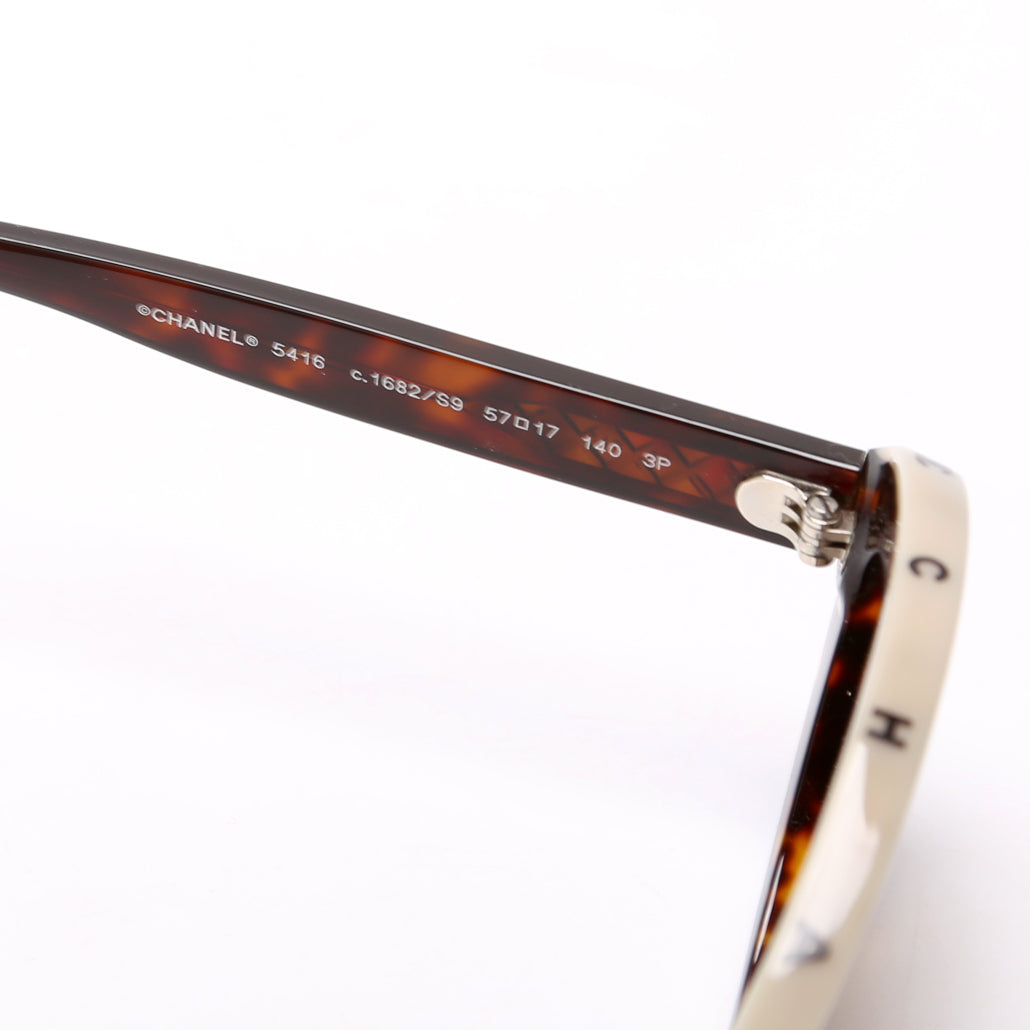 5416 Oval Acetate Polarized Sunglasses