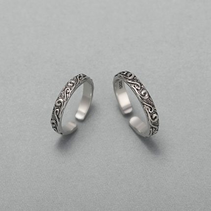 Resin Ring e4771e75-c9f3-4902-811d-51cb1ed05017.jpg